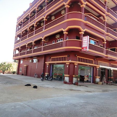 Sambo Leap Guesthouse 캄폿 외부 사진