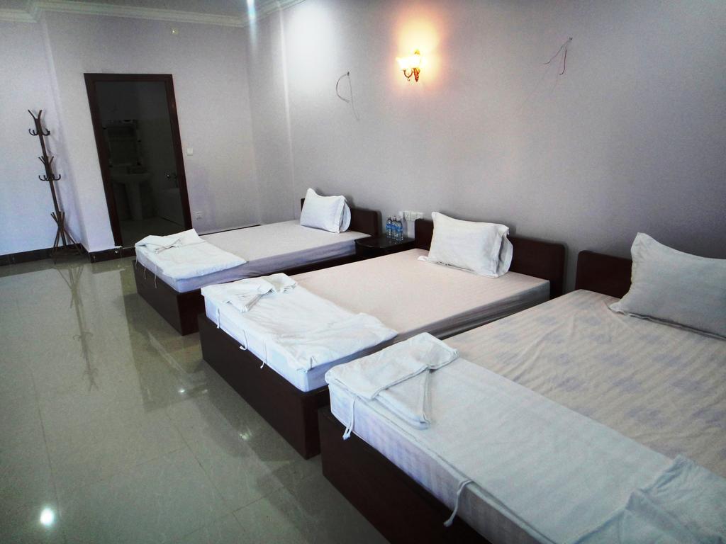 Sambo Leap Guesthouse 캄폿 외부 사진